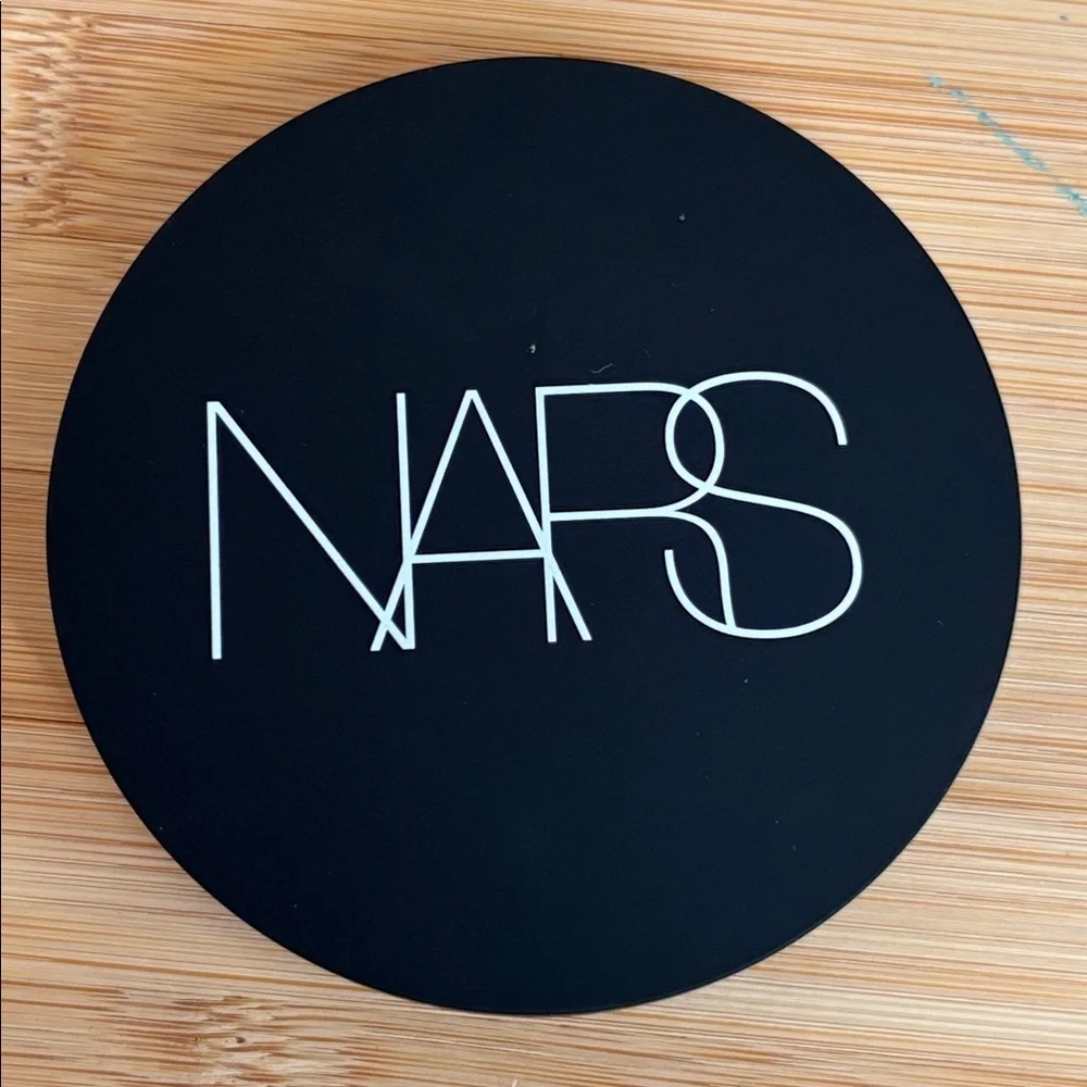 Brand New NARS Soft Matte Advanced Perfecting Powder Offshore Multi-Purpose